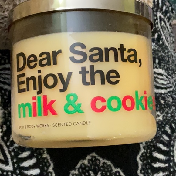 Bath & Body Works Other - Bath and body works merry cookie candle